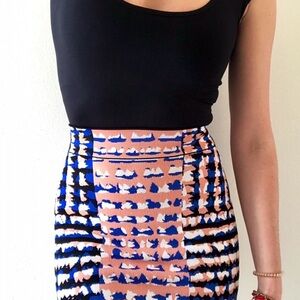 BCBG Stylish Blue and Pink Patterned Skirt SMALL